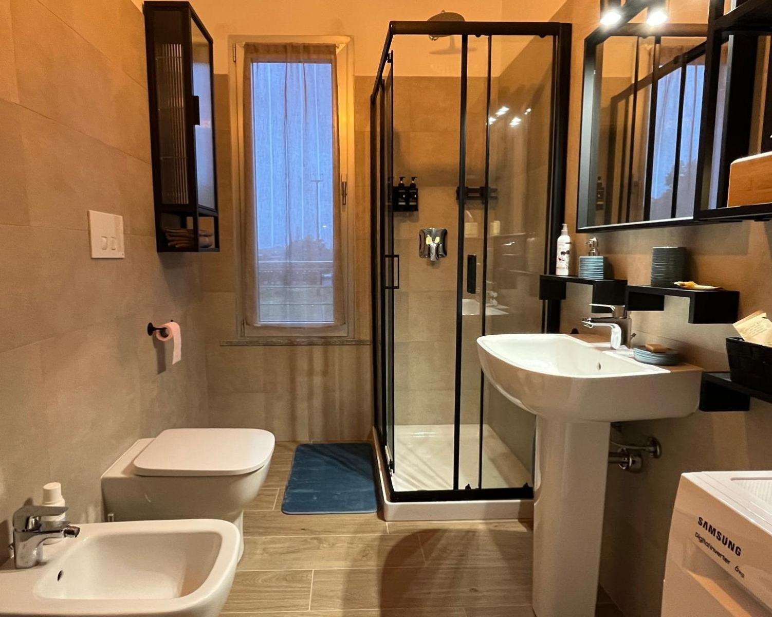 Boutique House La Fenice ピアチェンツァ エクステリア 写真